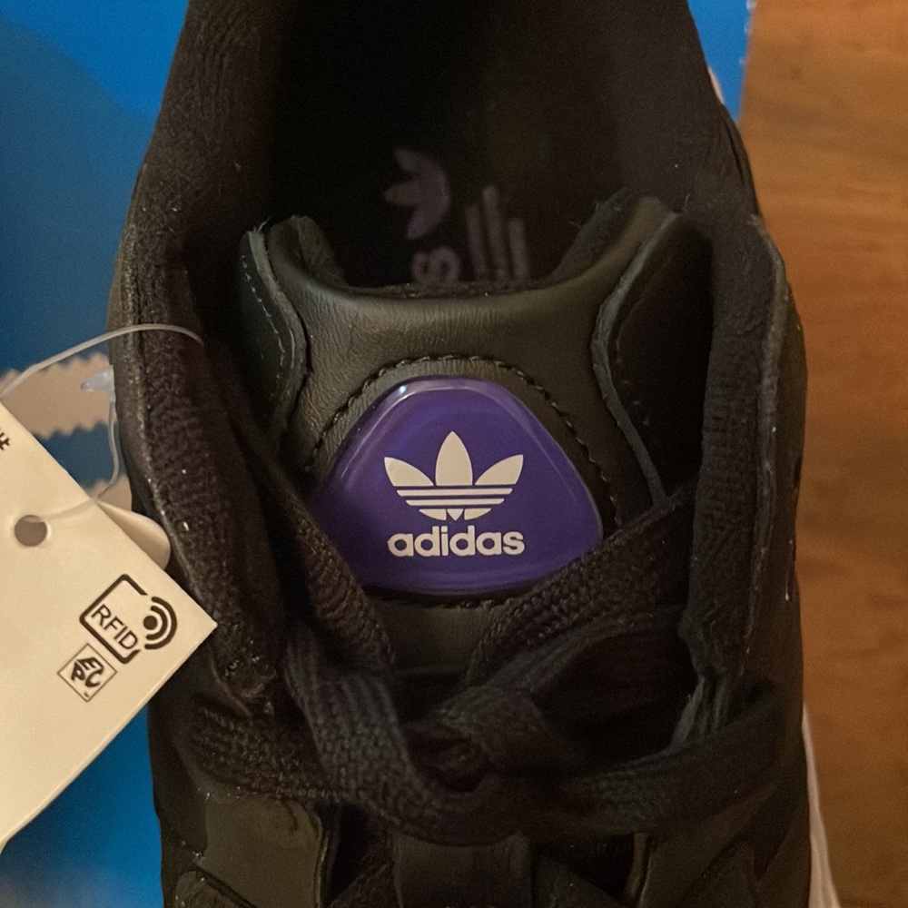 Adidas Yung 96 (Shoebox NOT included) - Picture 5 of 11